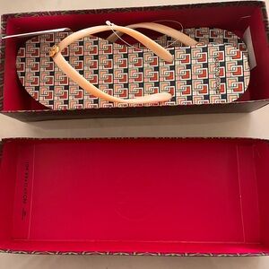Tory Burch Rubber Flip Flops NWT